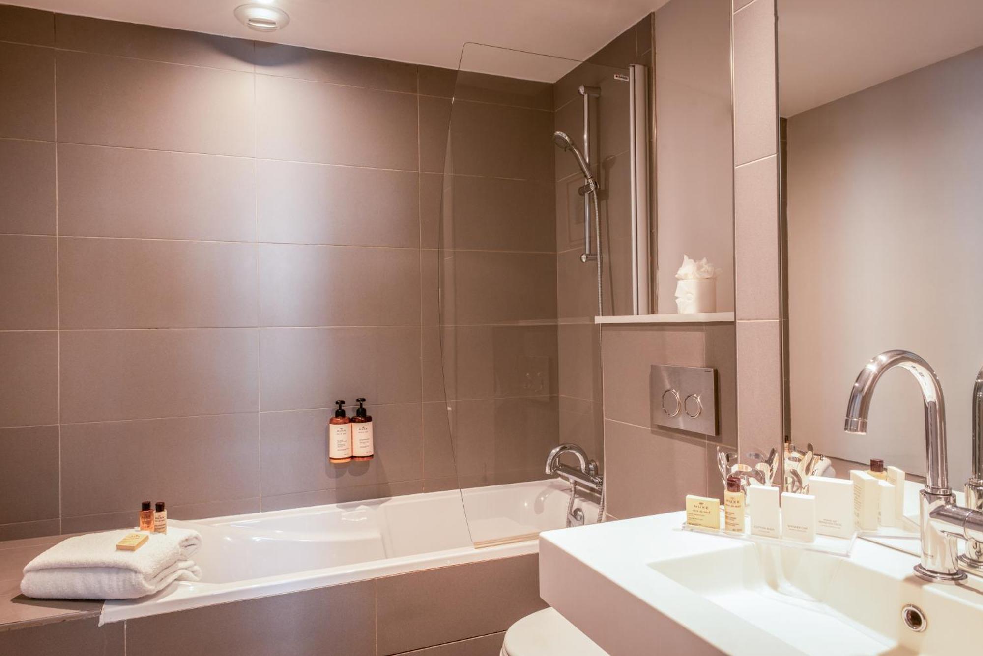 Hotel Helzear Champs-Elysees Paris Dış mekan fotoğraf