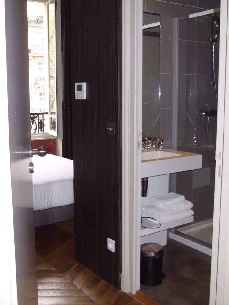 Hotel Helzear Champs-Elysees Paris Dış mekan fotoğraf